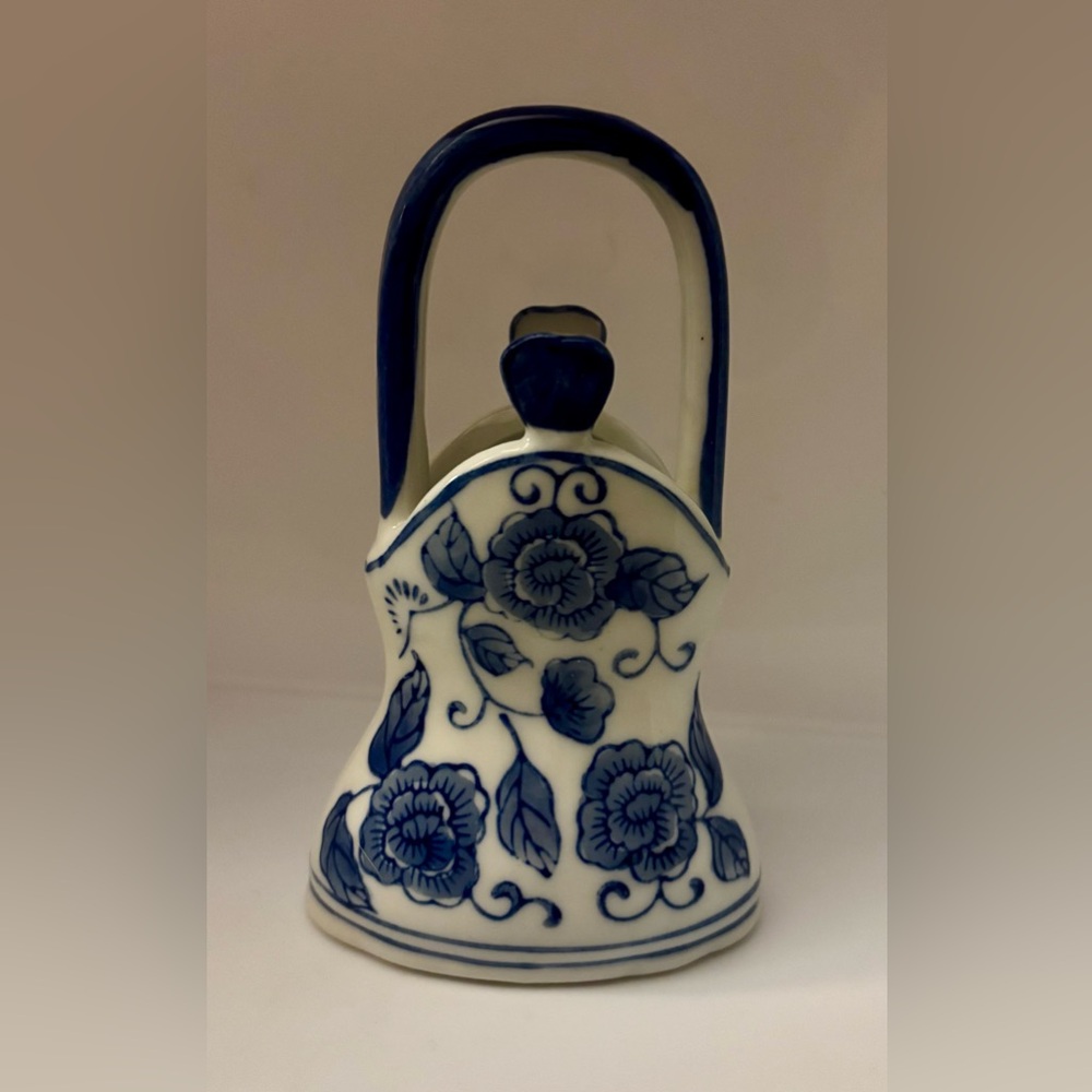 Vintage Bella Casa by  Ganz Blue & White Ceramic Purse Vase Floral Hand Painted